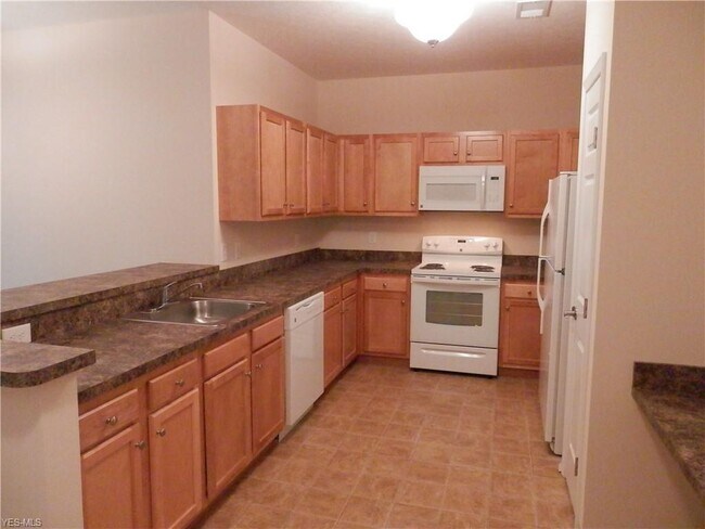 Building Photo - 301 Aqua Marine Blvd