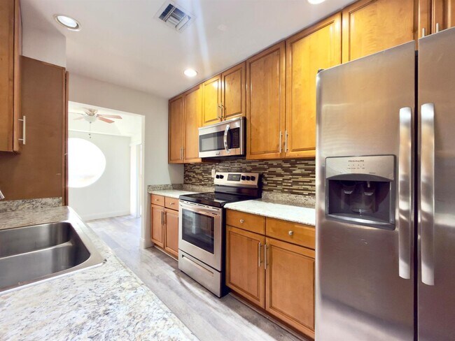Foto del edificio - 11698 NW 20th Dr