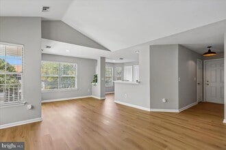 Building Photo - 5612 Willoughby Newton Dr