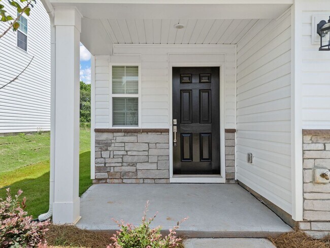 Foto del edificio - Newly contructed home in desirable Inman SC
