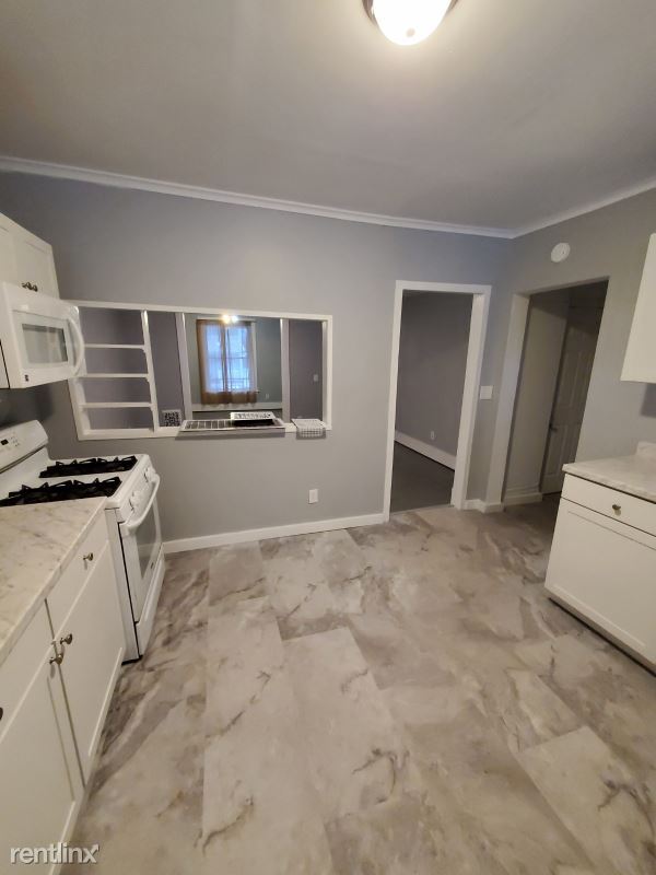 Foto del edificio - 3 br, 1 bath Townhome - 1636 Foster Ave
