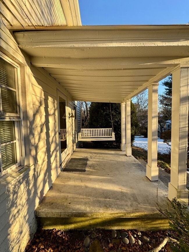 Building Photo - Historic Three Bedroom Home With Ample Outdoor Space