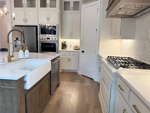 Foto del edificio - 2730 Starwood Dr