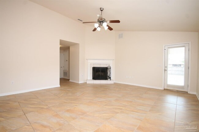 Foto del edificio - 4715 Frances St