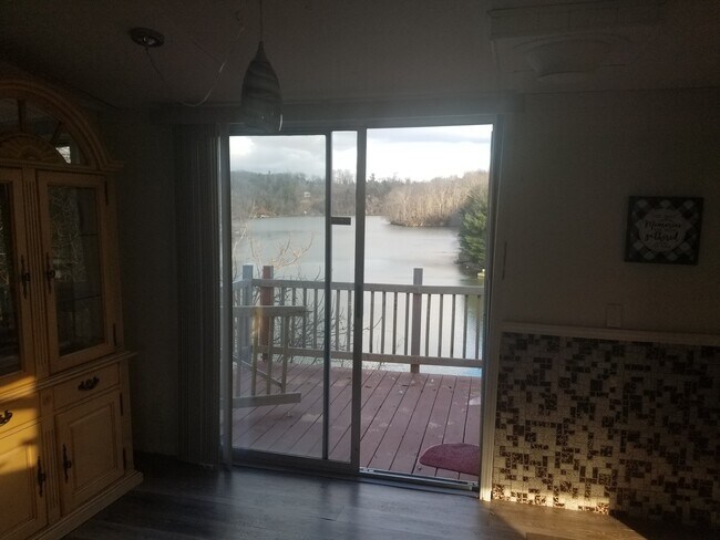 Foto del edificio - 3706 Old Route 100, Unit Mobile Home