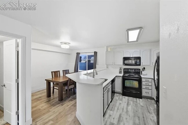 Foto del edificio - 2250 E La Salle St