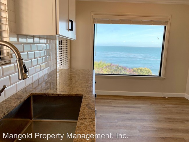 Building Photo - 773-775 Ocean View Blvd
