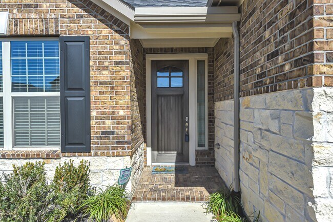 Foto del edificio - 29410 Barker Meadow Ln