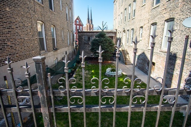 Building Photo - 2030 W Coulter St
