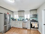 Primary Photo - 236 E St