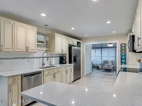 Building Photo - 695-A1A A1A N