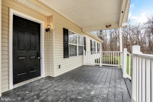 Building Photo - 35355 Hamlin School Ln