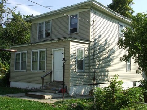 Building Photo - 414 Elm St