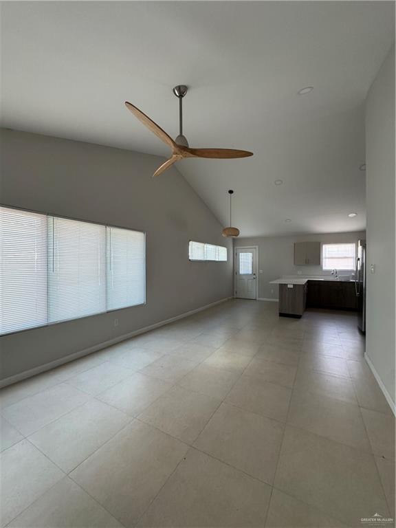 Building Photo - 7 East St