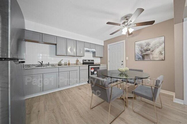Building Photo - 130 Flintridge Dr
