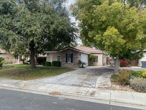 Building Photo - 9818 Bossa Nova Ct