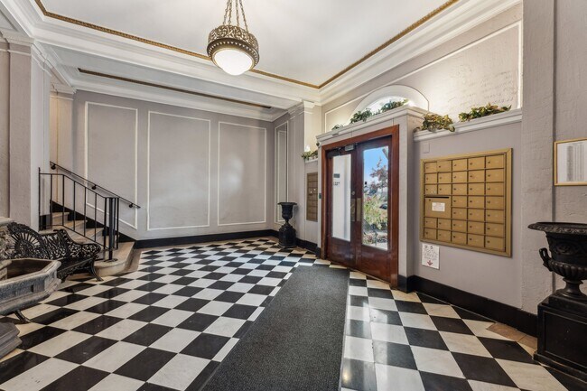 Foto del edificio - 1615 Kenyon St NW