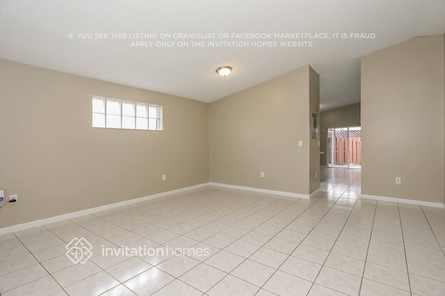 Building Photo - 12378 NW 98th Ave