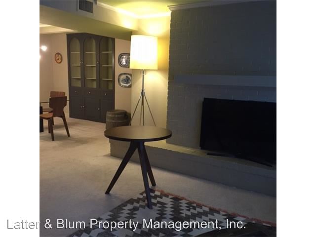 Building Photo - 309 Opal St