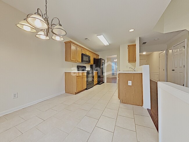 Building Photo - 322 Burdock Trace