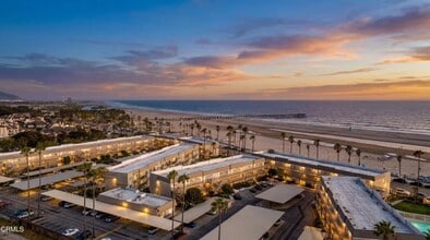 Building Photo - 304 E Surfside Dr
