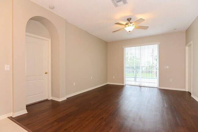 Foto del edificio - 1842 Linton Ln