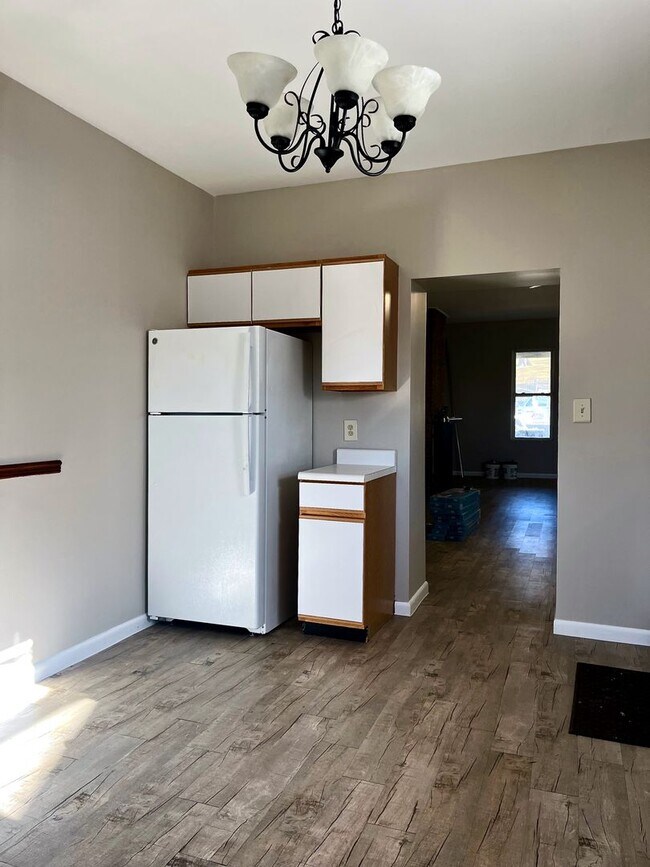 Foto del edificio - *** Amazing Apartment in Mt. Washington * Pet Friendly * Duplex style * Available Now * Spacious ...