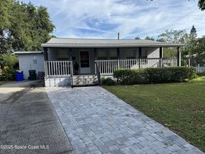 Building Photo - 14 Hardee Cir S