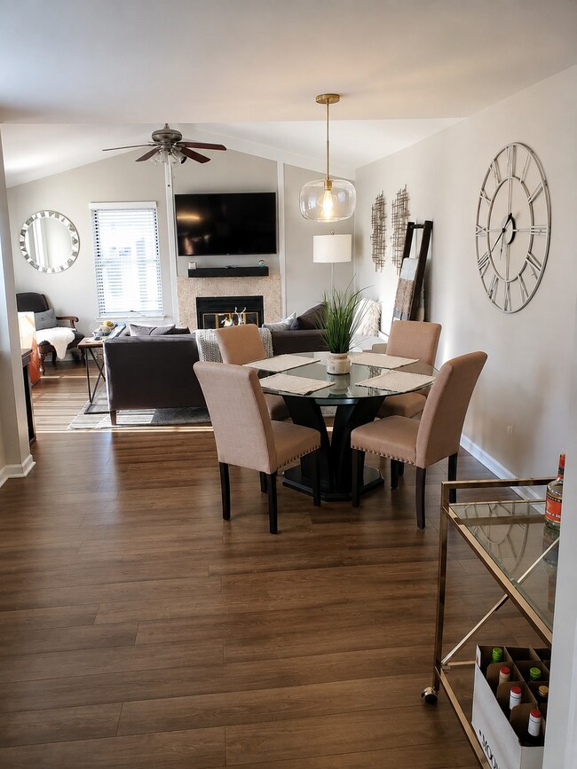Foto del edificio - 6629 Fieldstone Ct