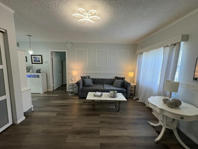 Foto del edificio - 609 NE 13th Ave