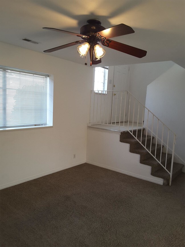 Building Photo - 1694 W 680 N