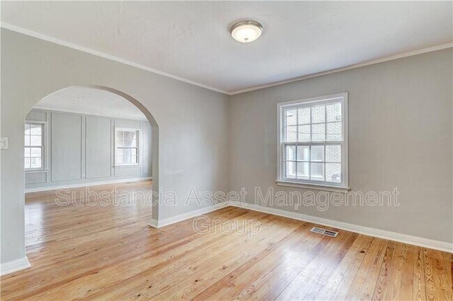 Foto del edificio - 908 NW 37th St