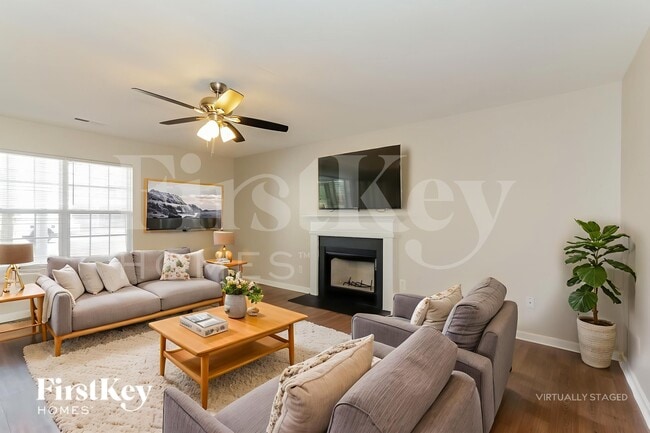Foto del edificio - 3124 Reid Brook Ln