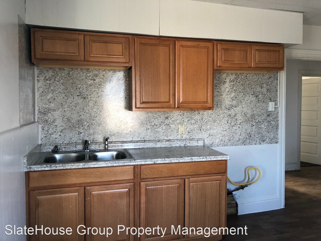 143 N Albemarle St, York, PA 17403 Apartment for Rent in York, PA