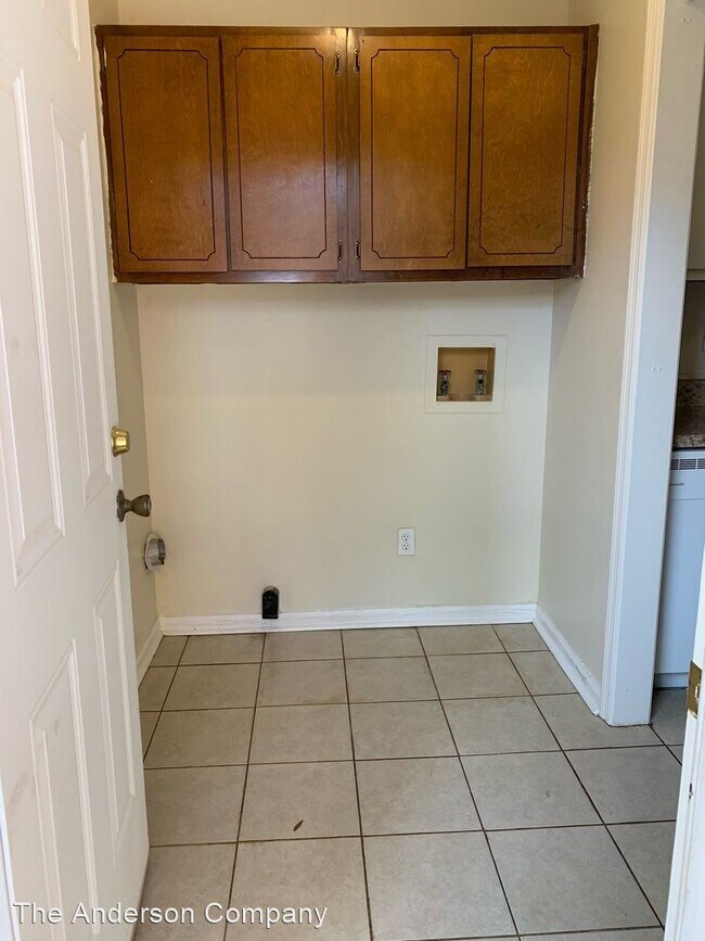 Building Photo - 2 br, 2 bath House - 163-A Pelham Dr.