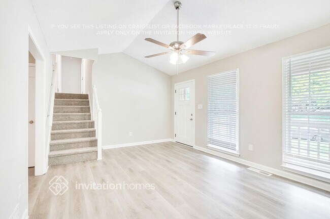 Building Photo - 24 Grapevine Dr