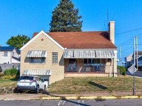Building Photo - 500 Jefferson St
