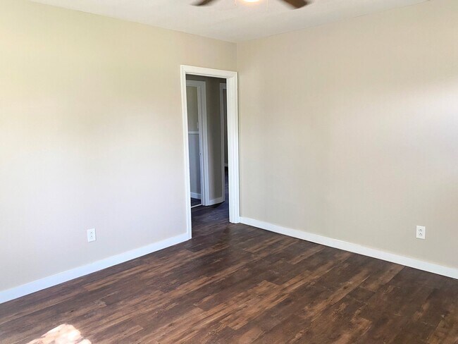 Building Photo - 2020 35th St