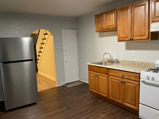 Foto del edificio - 5019 Westminster Ave