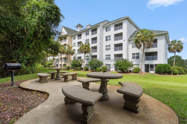 Building Photo - 4274 Calinda Ln