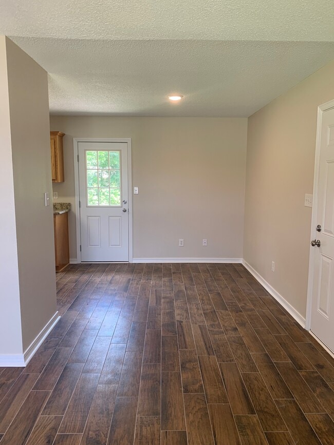 5634 Rose Down Ct, Milton, FL 32583 House Rental in Milton, FL