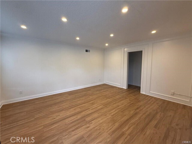 Building Photo - 1818 Deserta Dr