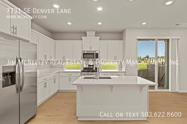 Building Photo - 7731 SE Denver Lane-