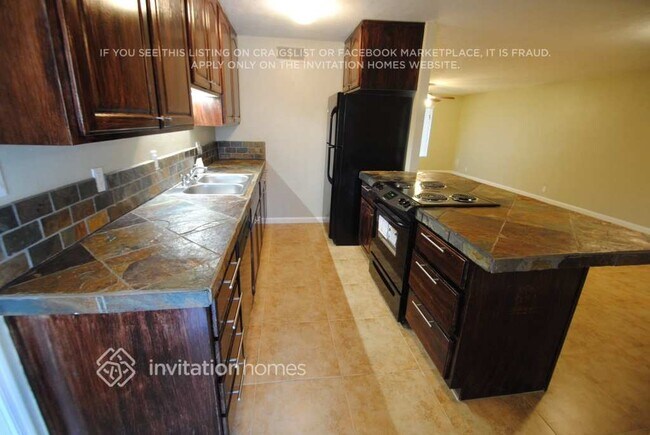 Foto del edificio - 4214 W Stella Ln