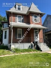 Building Photo - 38 N Richardson Ave