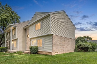 Building Photo - 414 Gainsborough Ct
