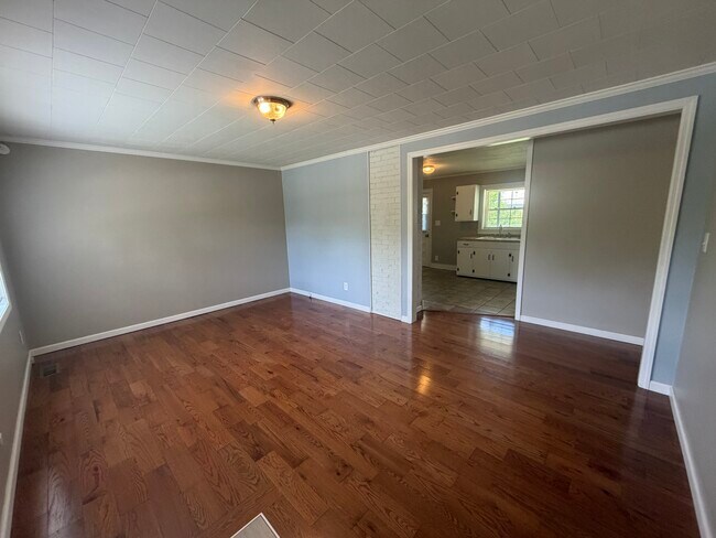 Foto del edificio - 6720 Blue Springs Pkwy