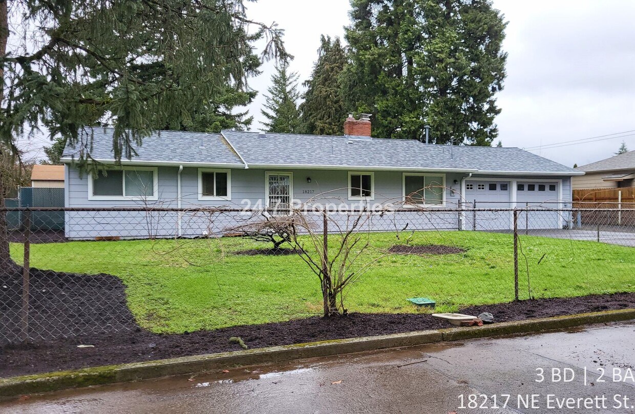 Primary Photo - Vintage Ranch - 3 BD | 2 BA - Large fully ...