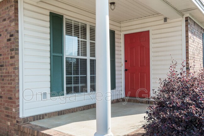 Building Photo - 113 Ridgeview Dr