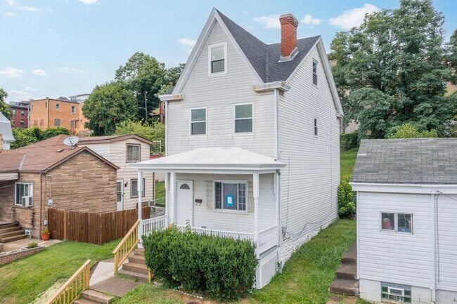 Building Photo - 1821 Westmont Ave